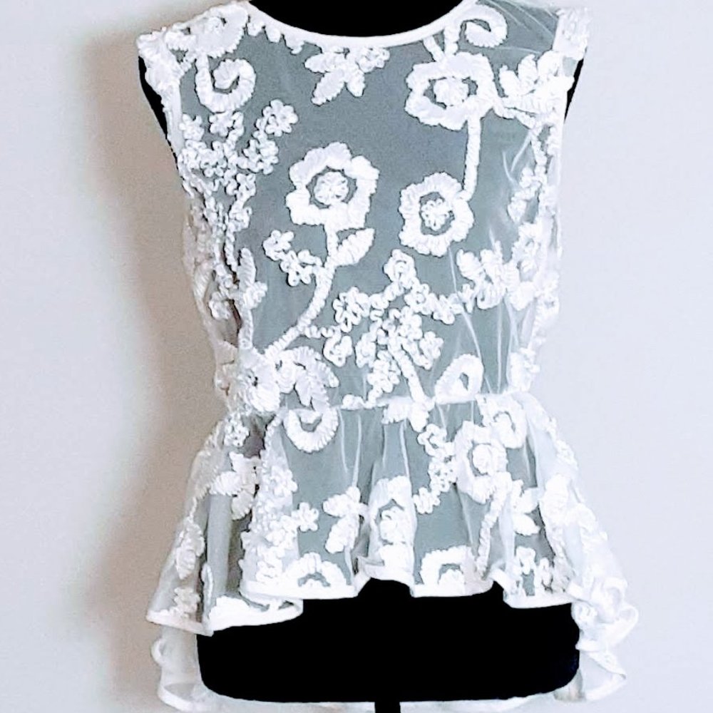 Off-White Sleeveless Sheer Top w/Floral Applique